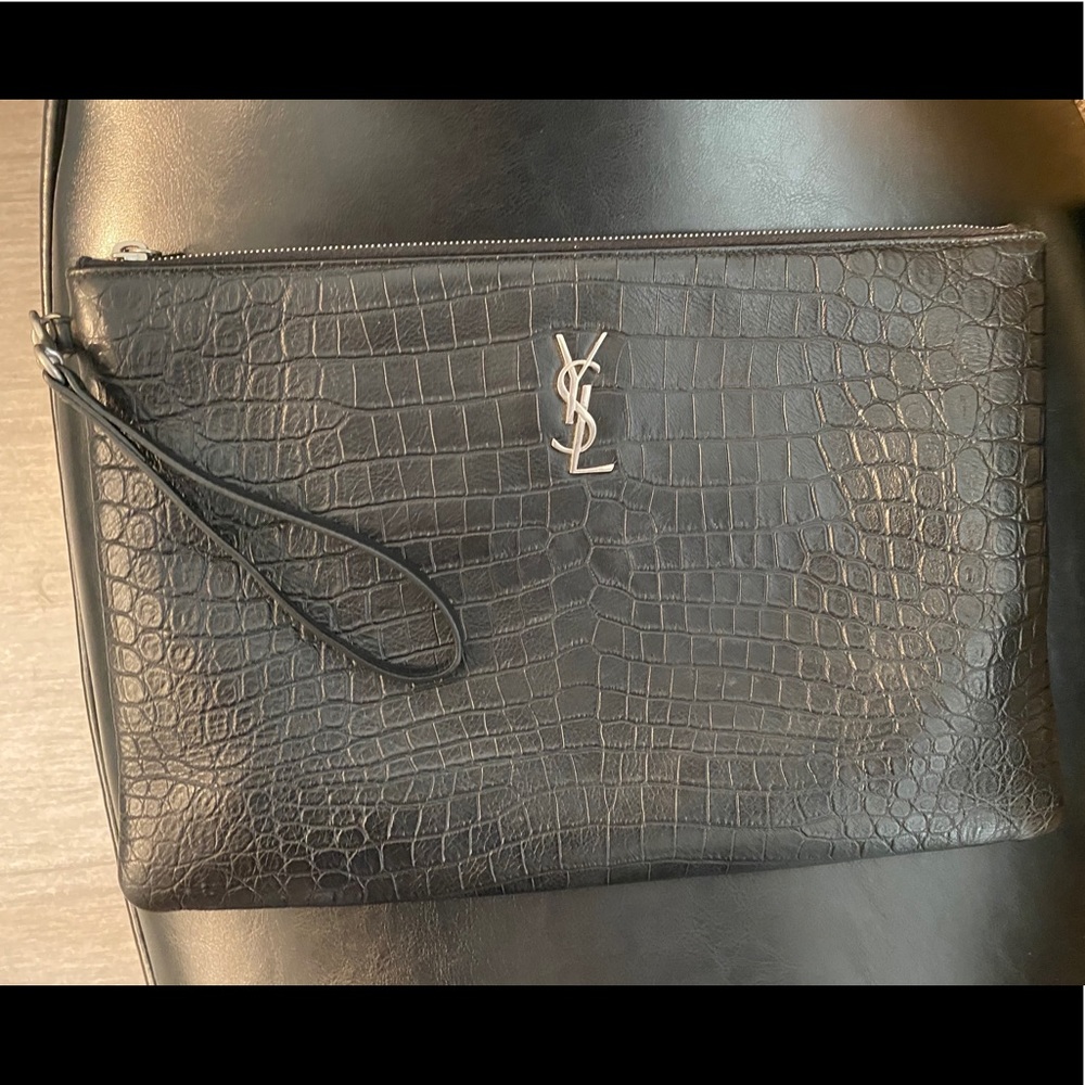 YSL SAINT LAURENT CROC-EMBOSSED Large Wristlet
